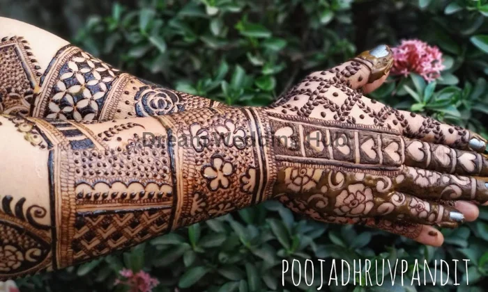 Pooja mehndi